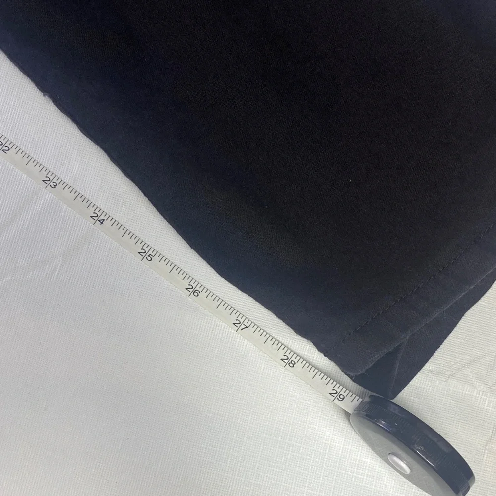 Women’s Straight Jeans With Big Pockets - Picture 8 of 8